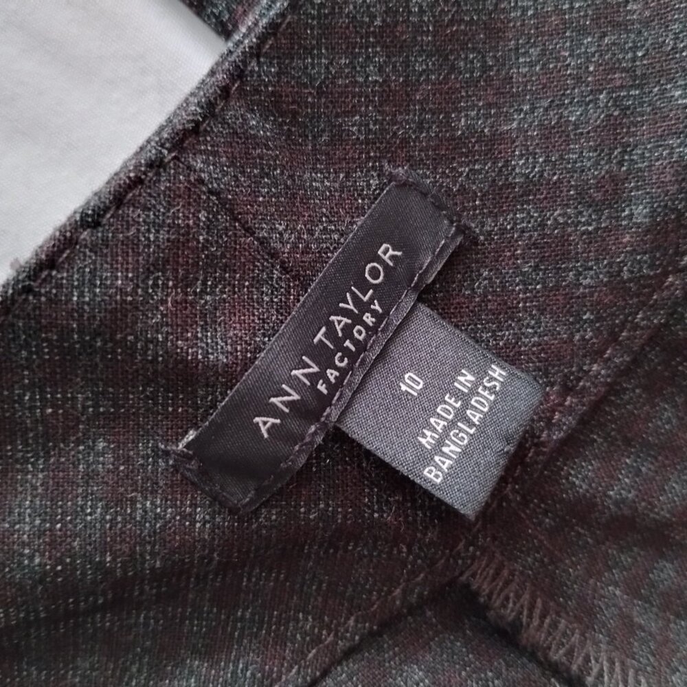 MIXED LOT of 4 CASUAL Business Sz 10/10P/M - ANN TAYLOR - Loft - The LIMITED - Picture 3 of 10